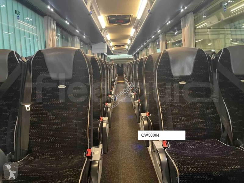 Междуградски автобус Neoplan