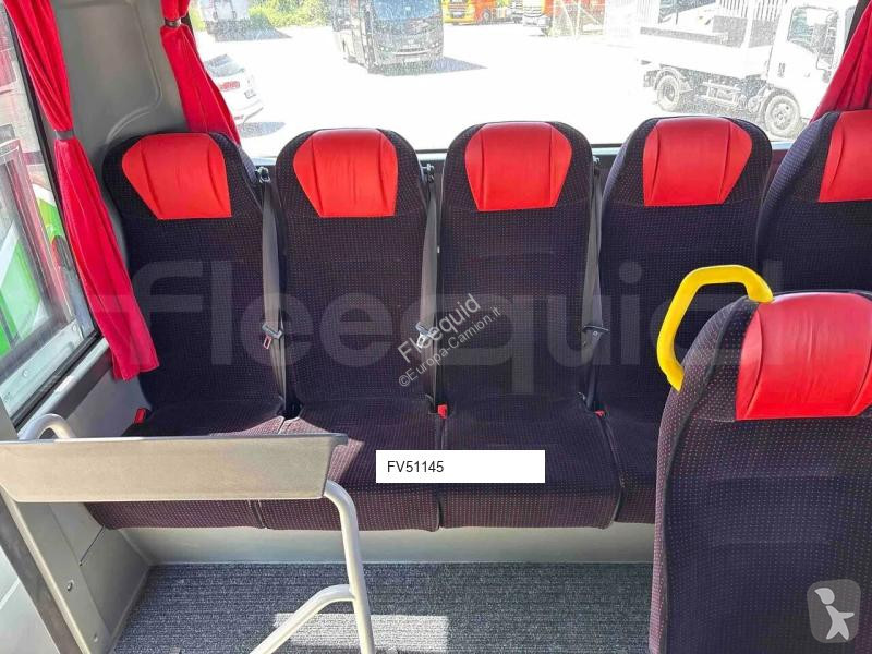Autobus Isuzu Novo