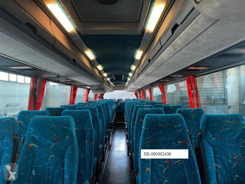 Ônibus viagem Iveco Domino