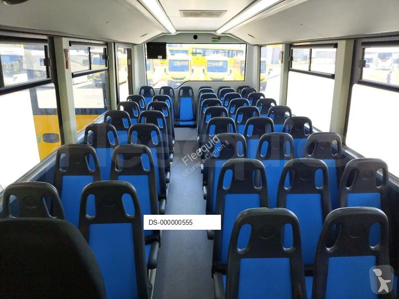 Междугородний автобус Iveco