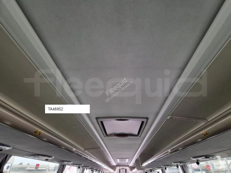 Междуградски автобус Scania Touring HD