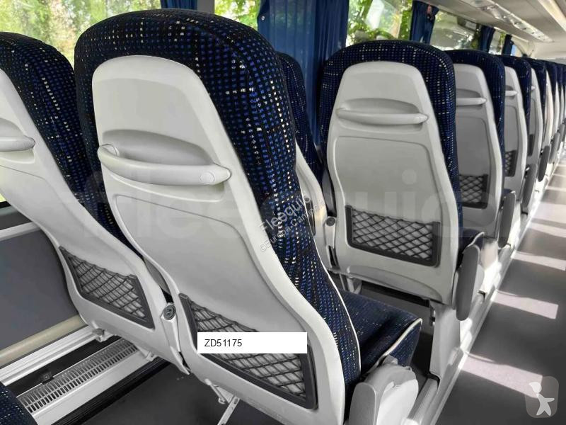 Междуградски автобус Irizar i6