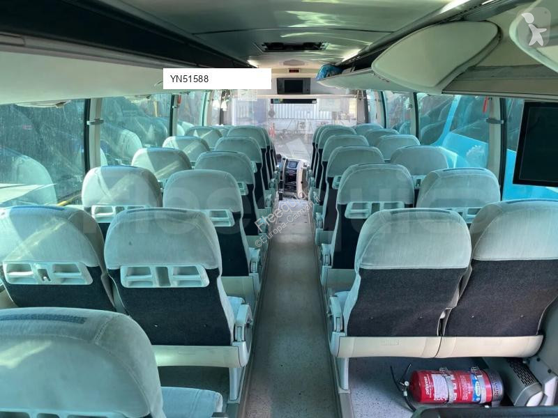 Autobus Mercedes Noge