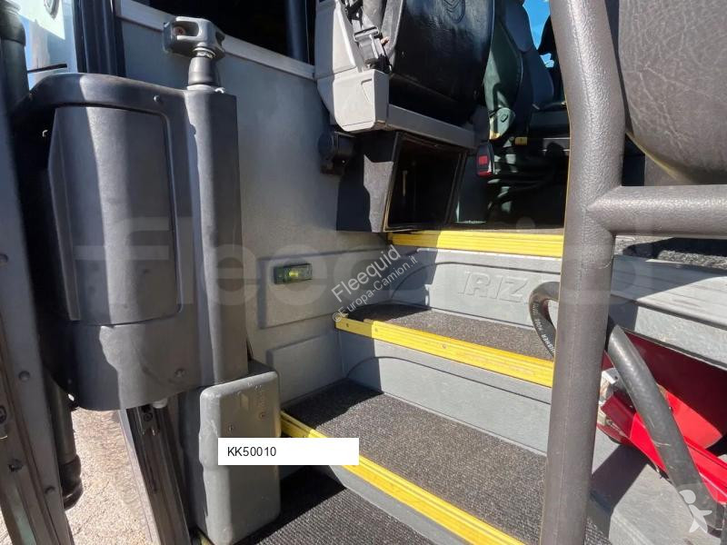 Междуградски автобус Scania i6