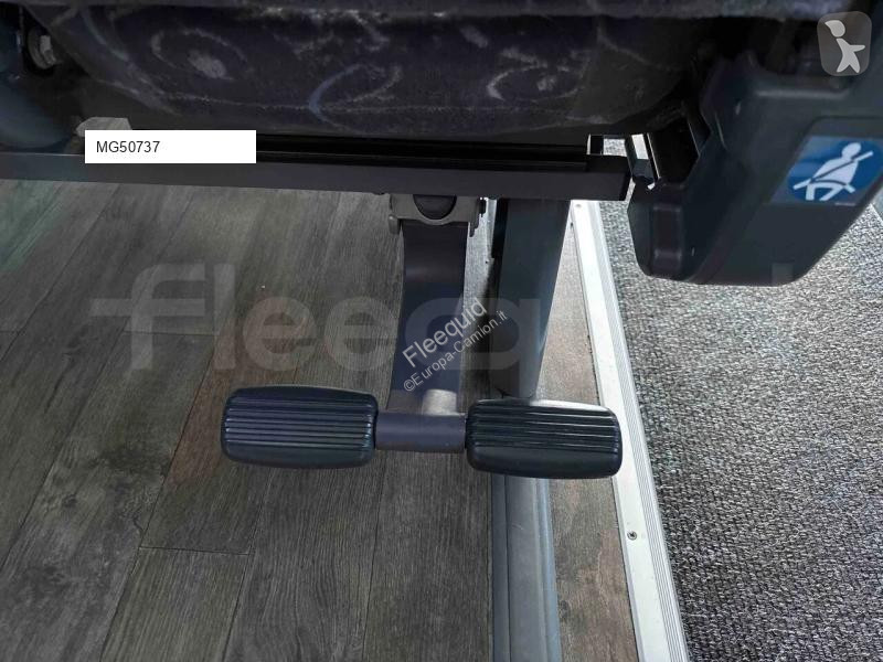 Autobus Scania M330
