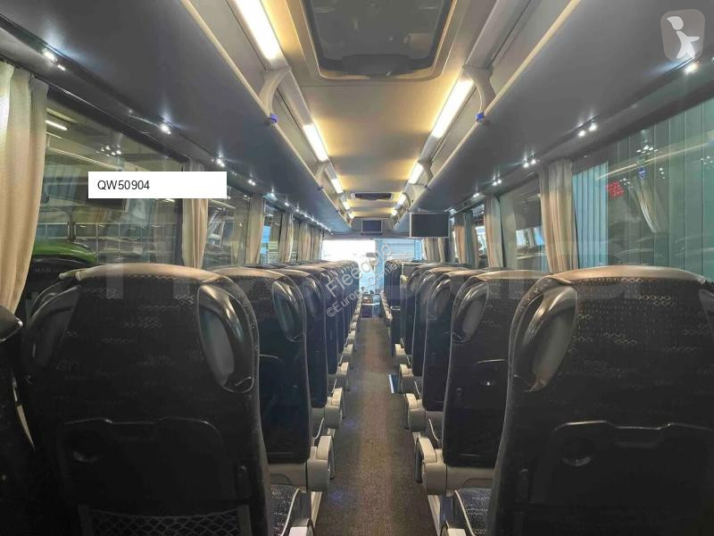 Междуградски автобус Neoplan