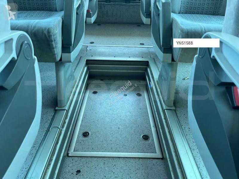 Autobus Mercedes Noge
