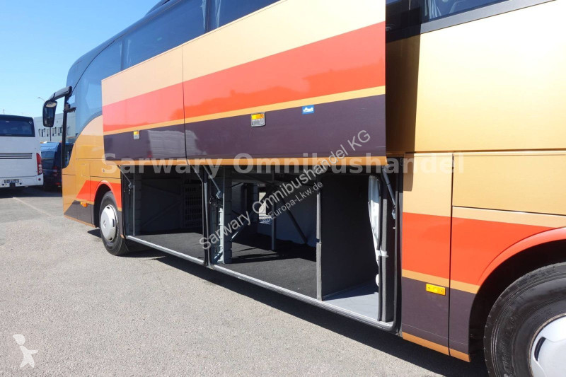 Autokar Mercedes 350 16 RHD-M...