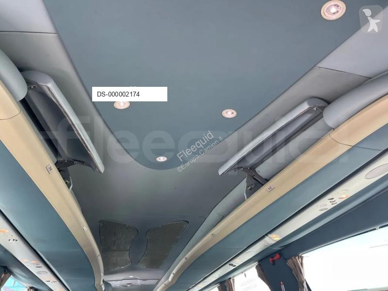 Ônibus viagem Irizar i6