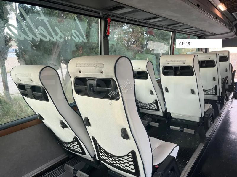 Iveco 389 coach