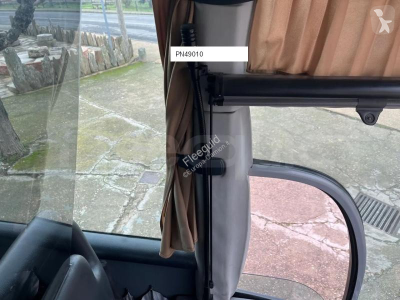 Междуградски автобус Scania i6