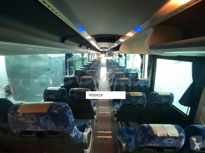 Междуградски автобус Irisbus