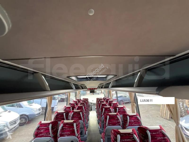 Autobus Isuzu Visigo