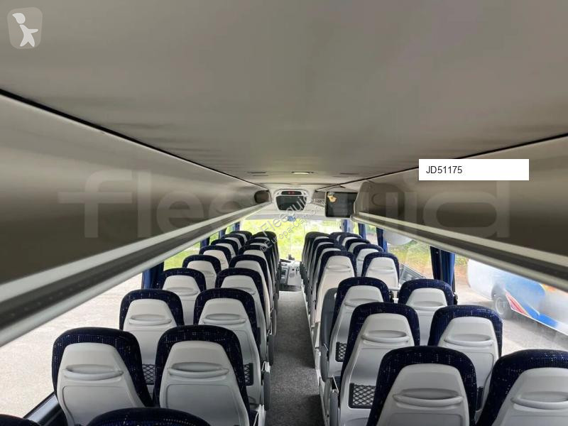 Междуградски автобус Irizar i6