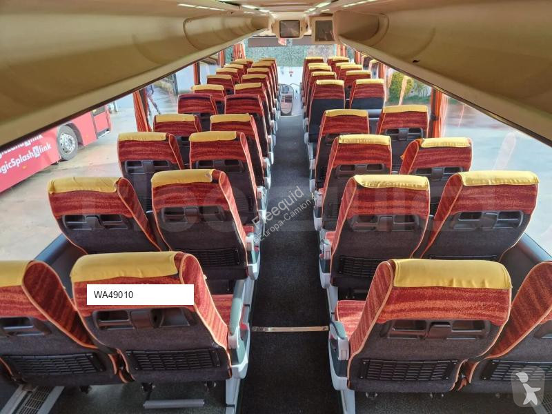 Междуградски автобус Irizar