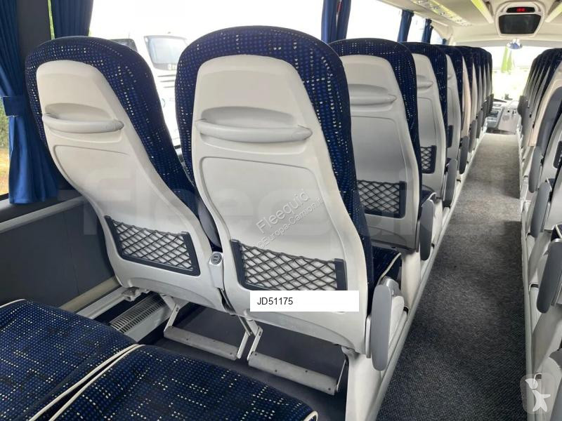 Междуградски автобус Irizar i6