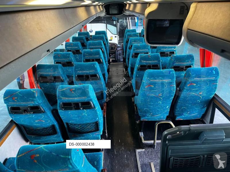 Ônibus viagem Iveco Domino