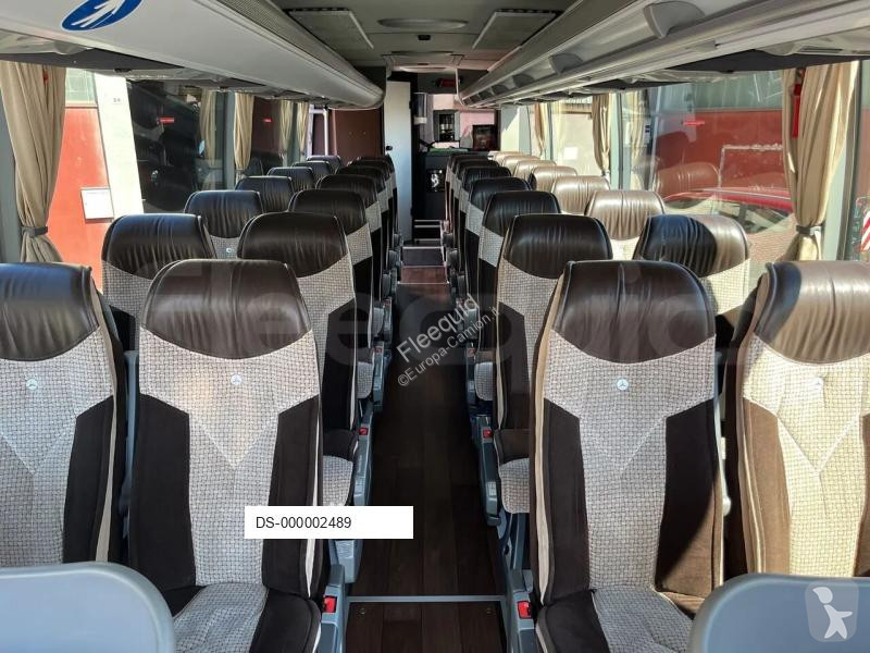 Междугородний автобус Mercedes Tourino