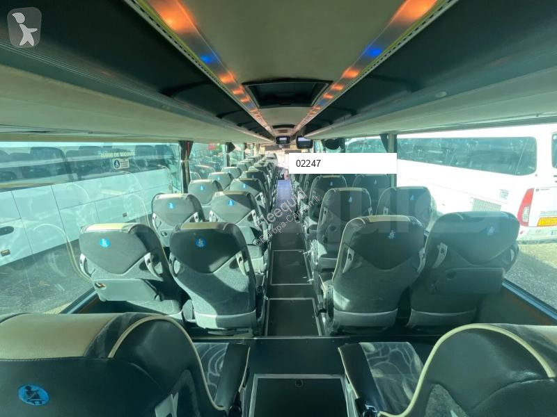 MAN Noge coach