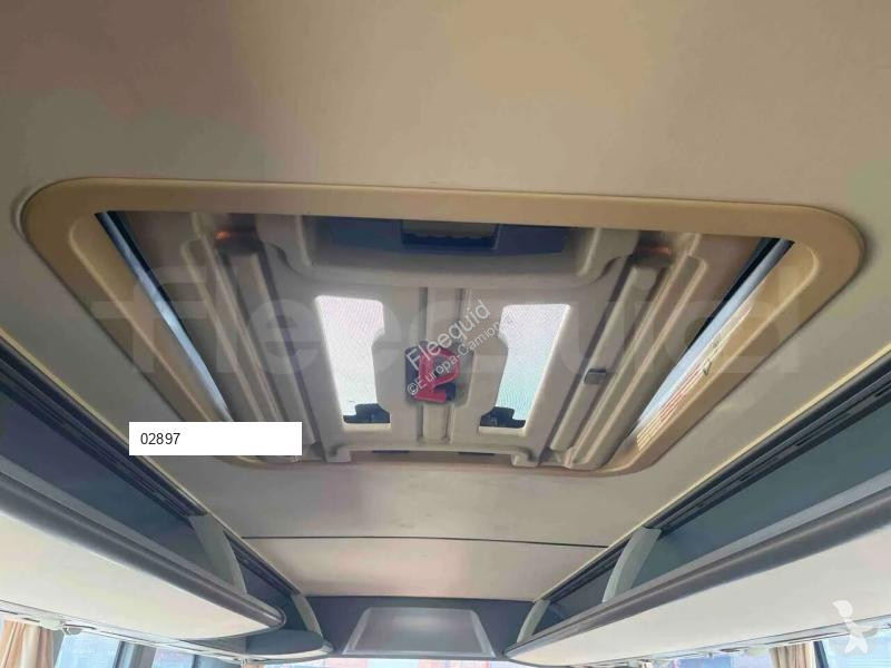 Isuzu Visigo coach