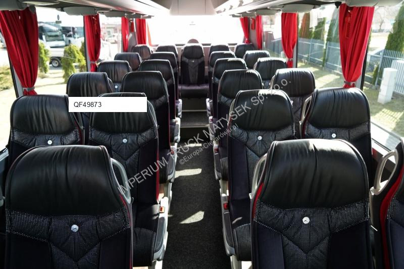 Междуградски автобус Mercedes TRAVEGO 16 RHD-M
