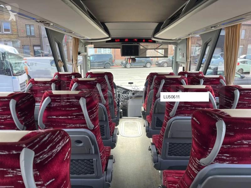 Autobus Isuzu Visigo