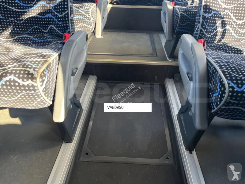 Междуградски автобус Scania Touring HD