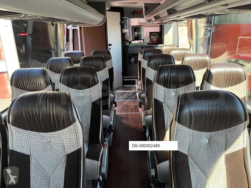 Междугородний автобус Mercedes Tourino