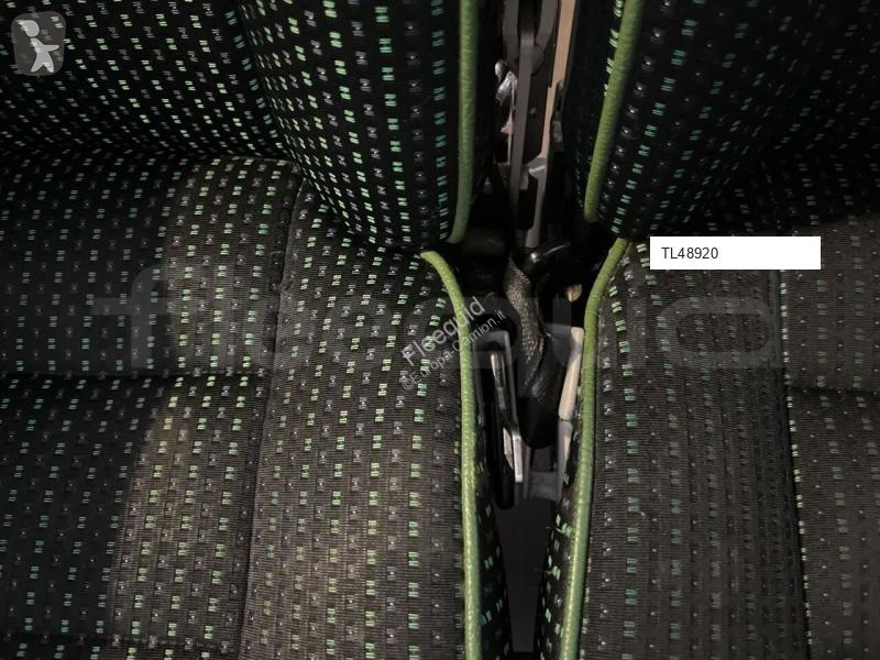Междуградски автобус Irizar i6