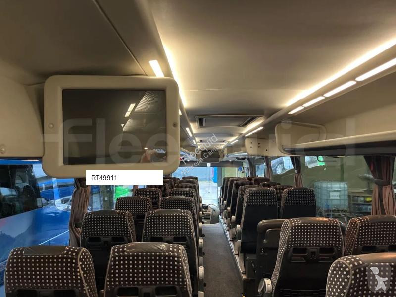 Междуградски автобус Irizar