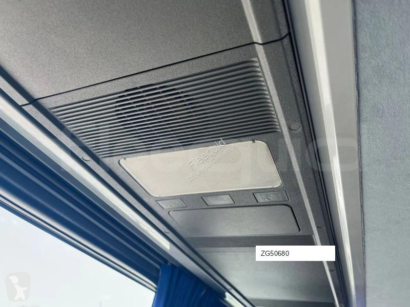 Междуградски автобус Volvo B12
