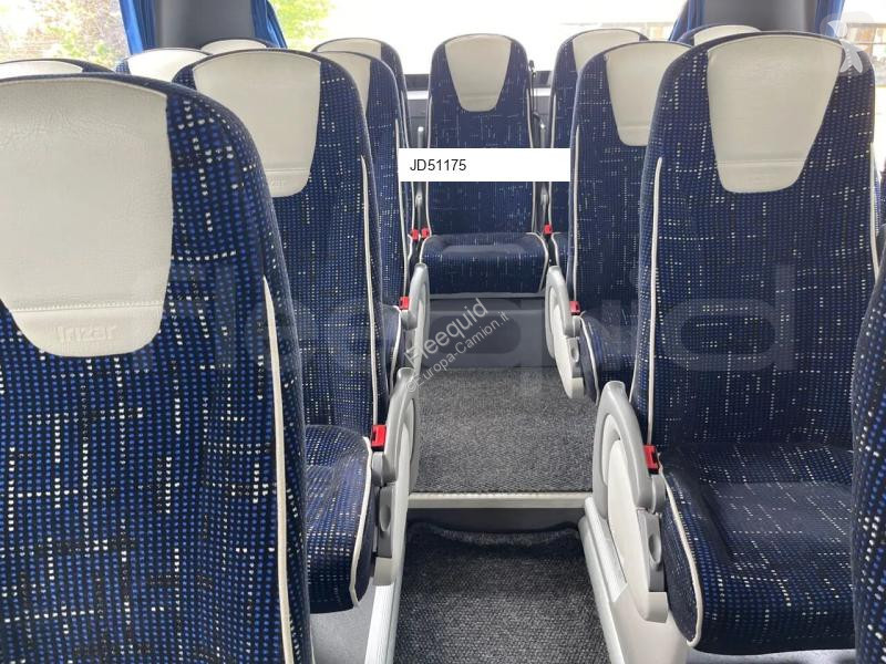Междуградски автобус Irizar i6