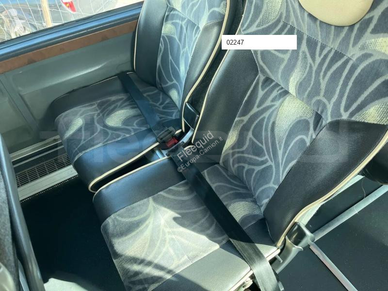 MAN Noge coach