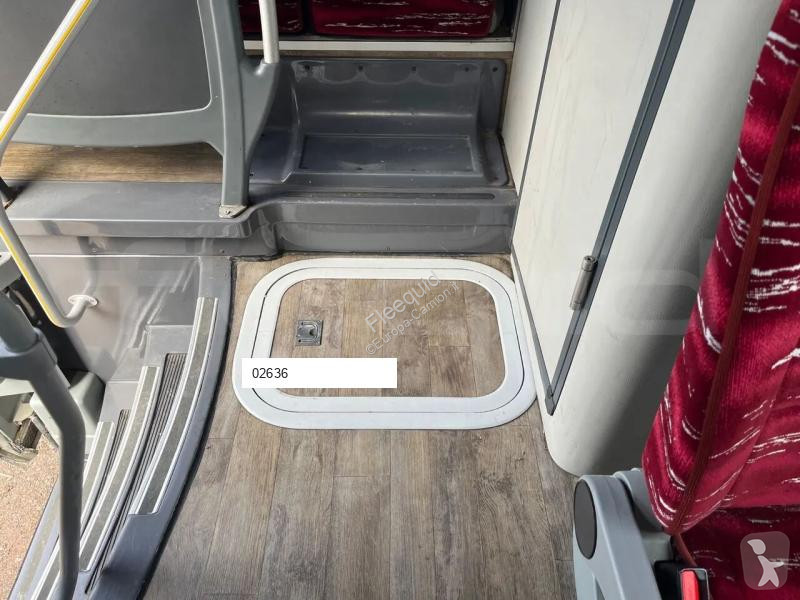 Isuzu Visigo coach