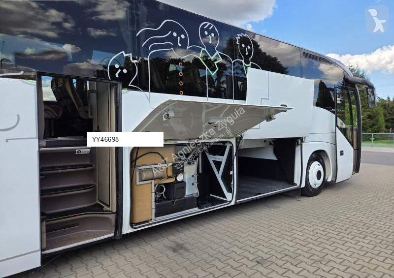 Autocarro Irisbus MAGELYS PRO