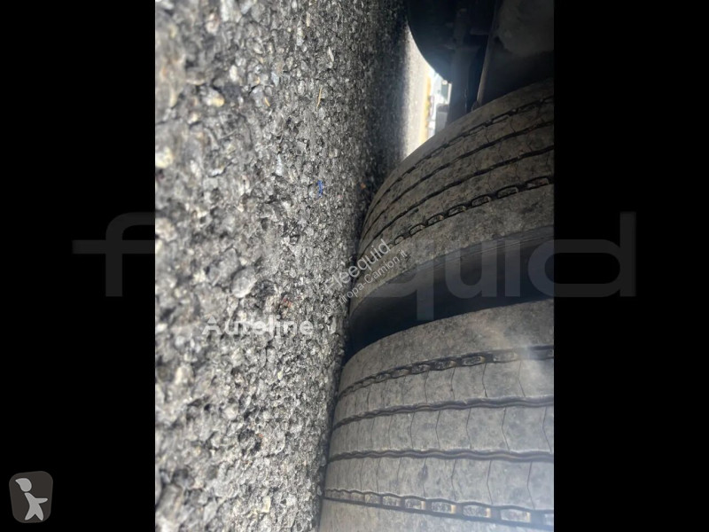 Autocar MAN TITANIUM