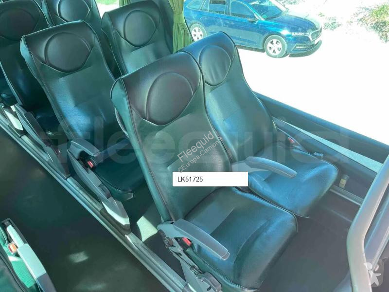 حافلة Mercedes PB