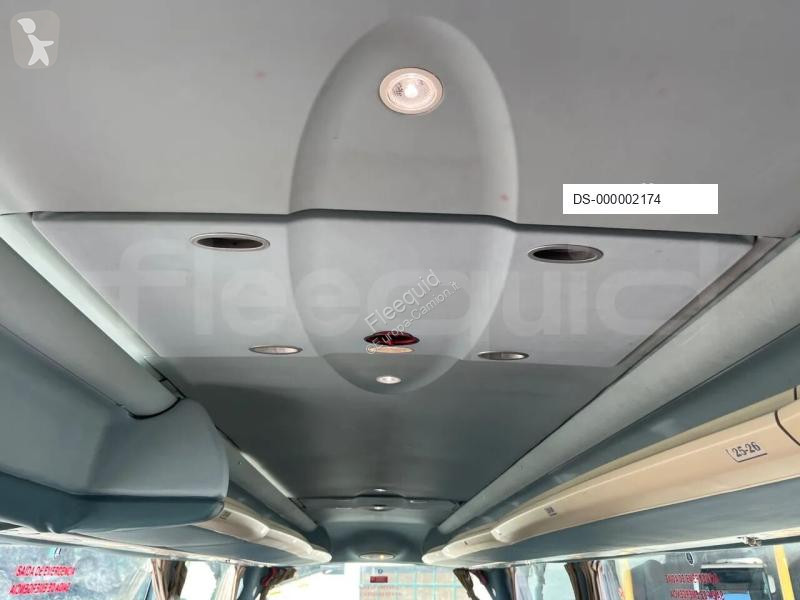 Ônibus viagem Irizar i6