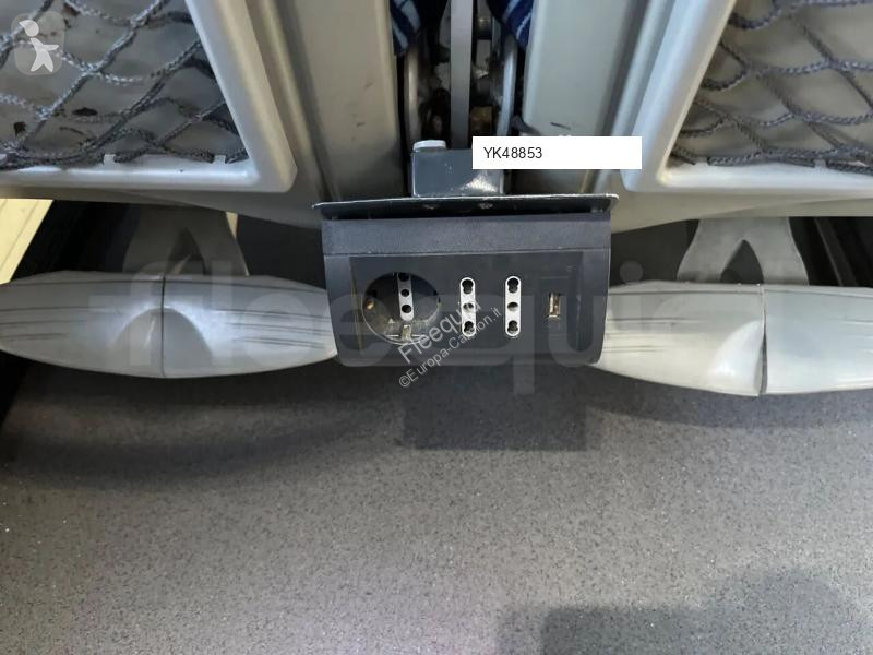 Междуградски автобус Irizar i6
