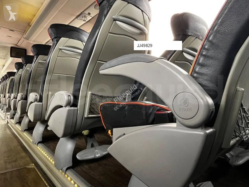 Междуградски автобус Irizar i6