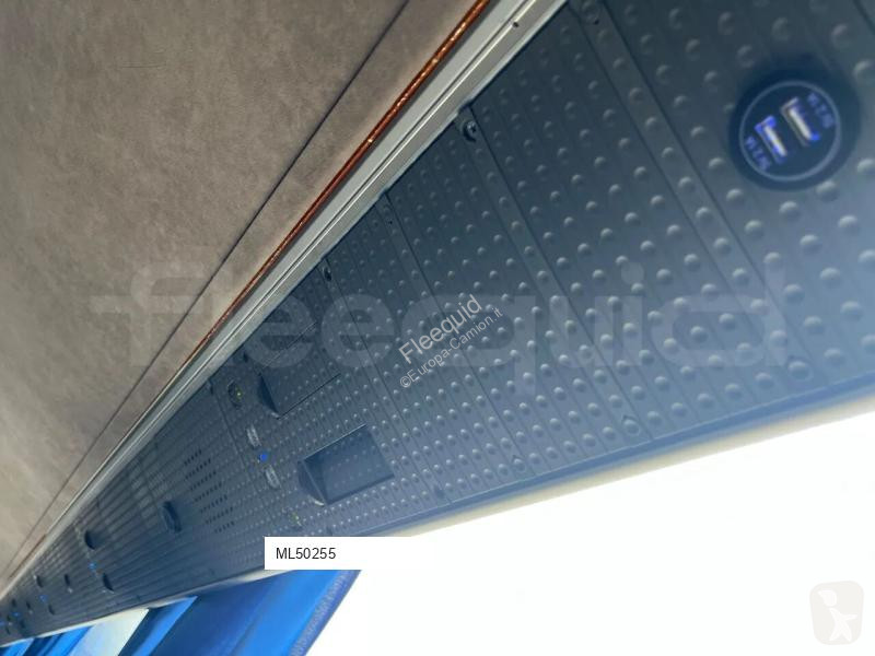 Междуградски автобус Volvo Barbi Genesis