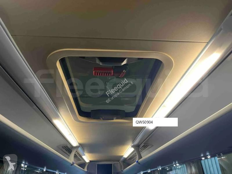 Междуградски автобус Neoplan
