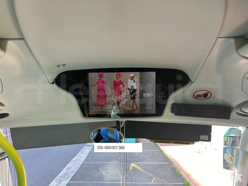 Autokar Scania i4