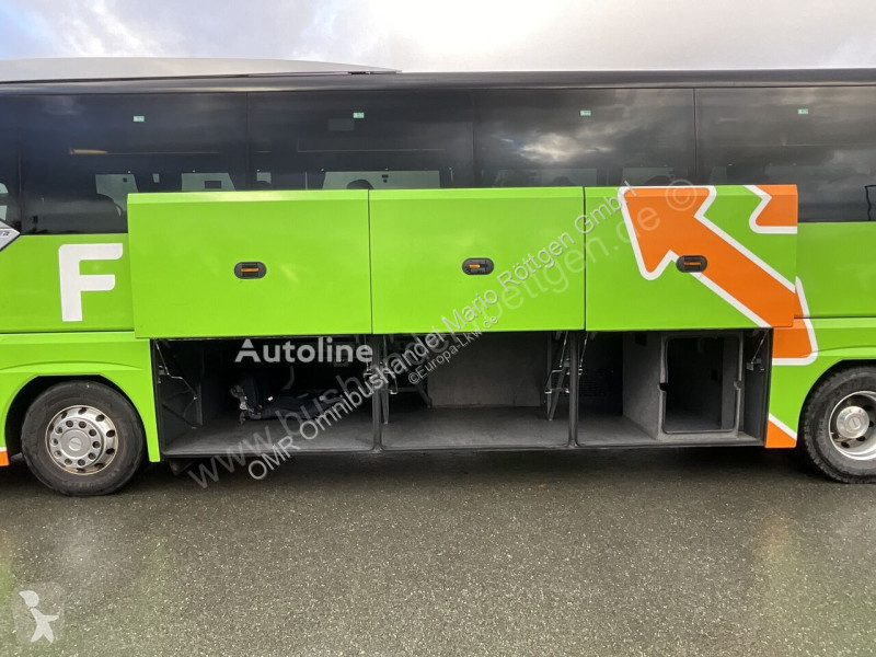 حافلة Neoplan L