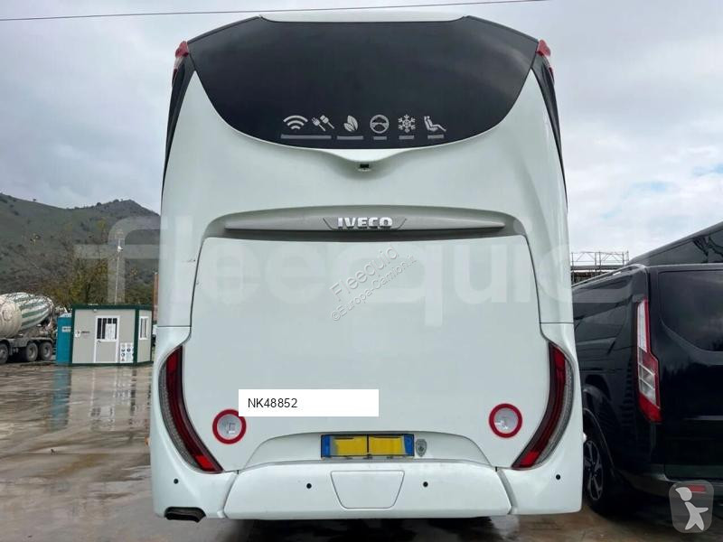 حافلة Iveco