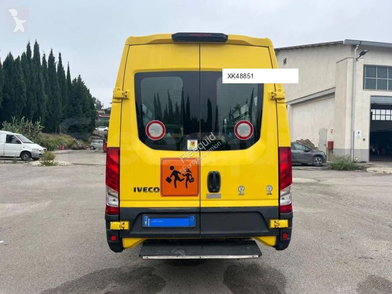 Междуградски автобус Iveco Daily