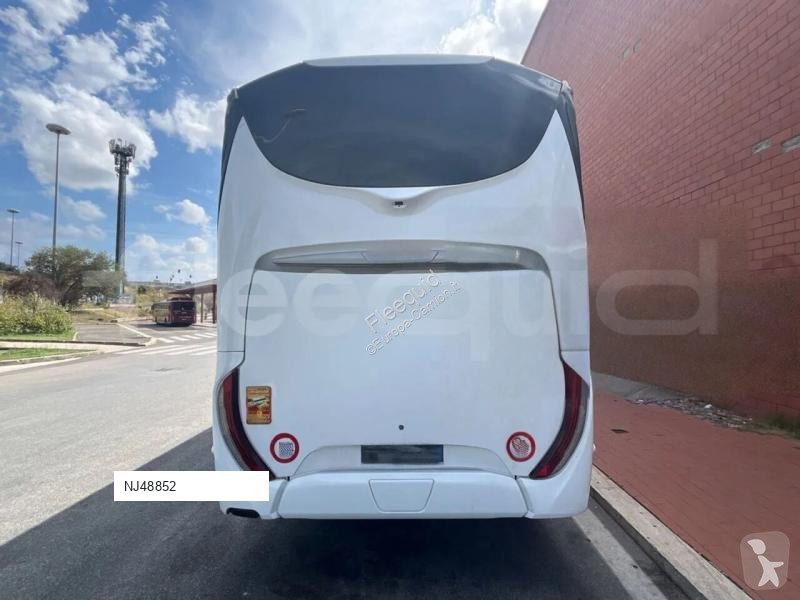 حافلة Iveco
