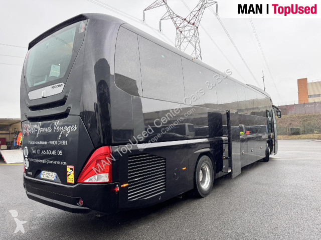 Междуградски автобус Neoplan Tourliner 53 pax...