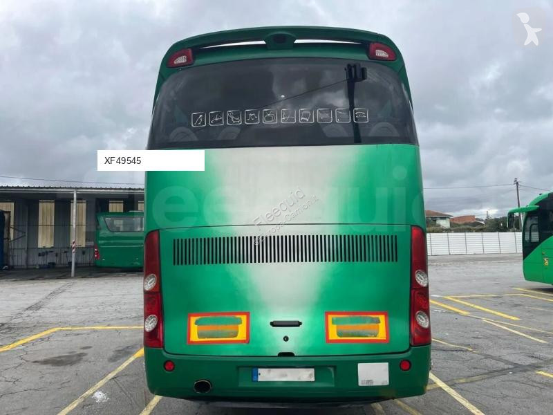 Междуградски автобус Scania Century