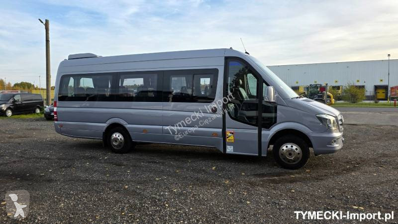 Междуградски автобус Mercedes 516 Sprinter Erener